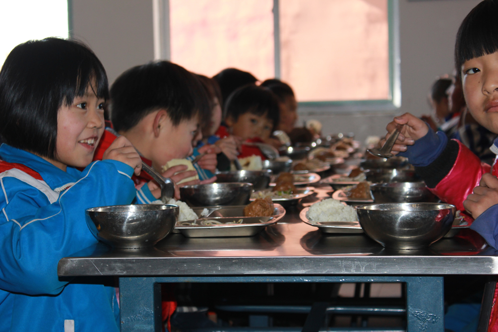 學(xué)校食堂托管